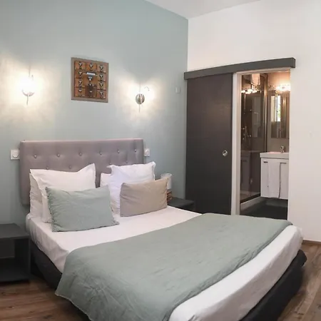 Les Du Palais Centre *